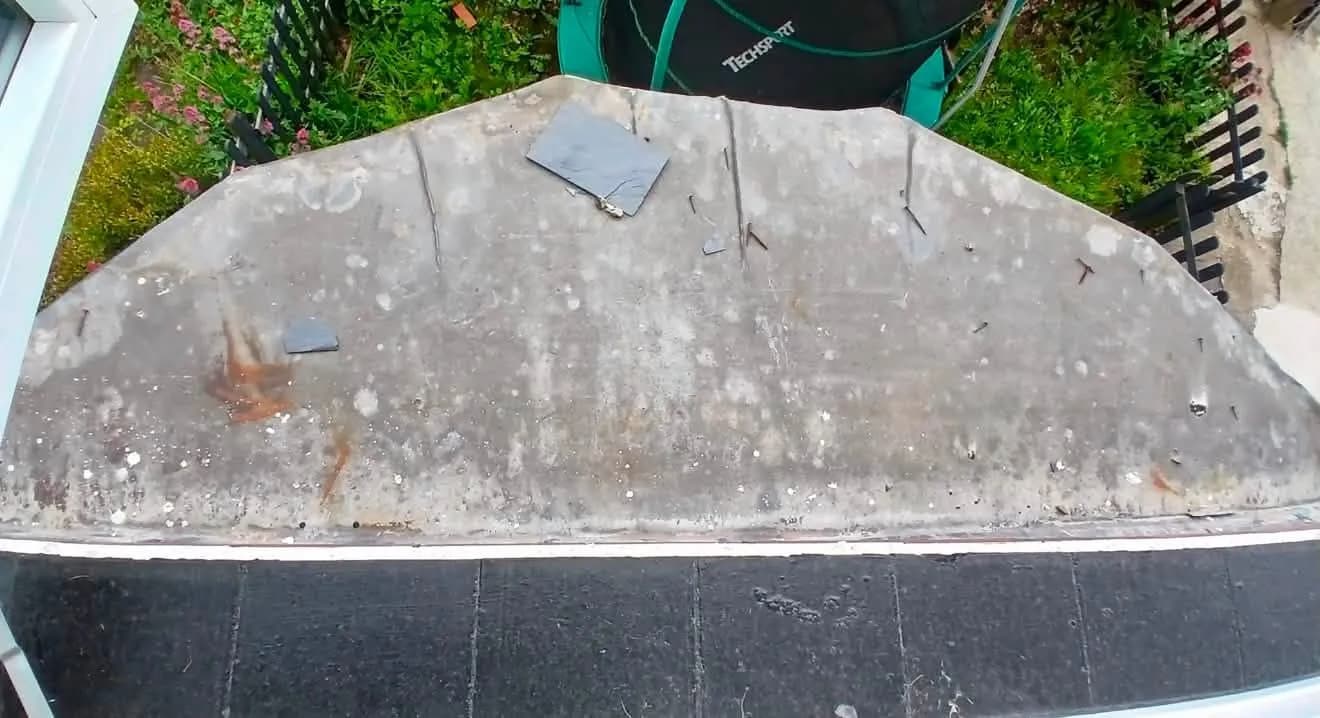 The old felt bay roof before work started